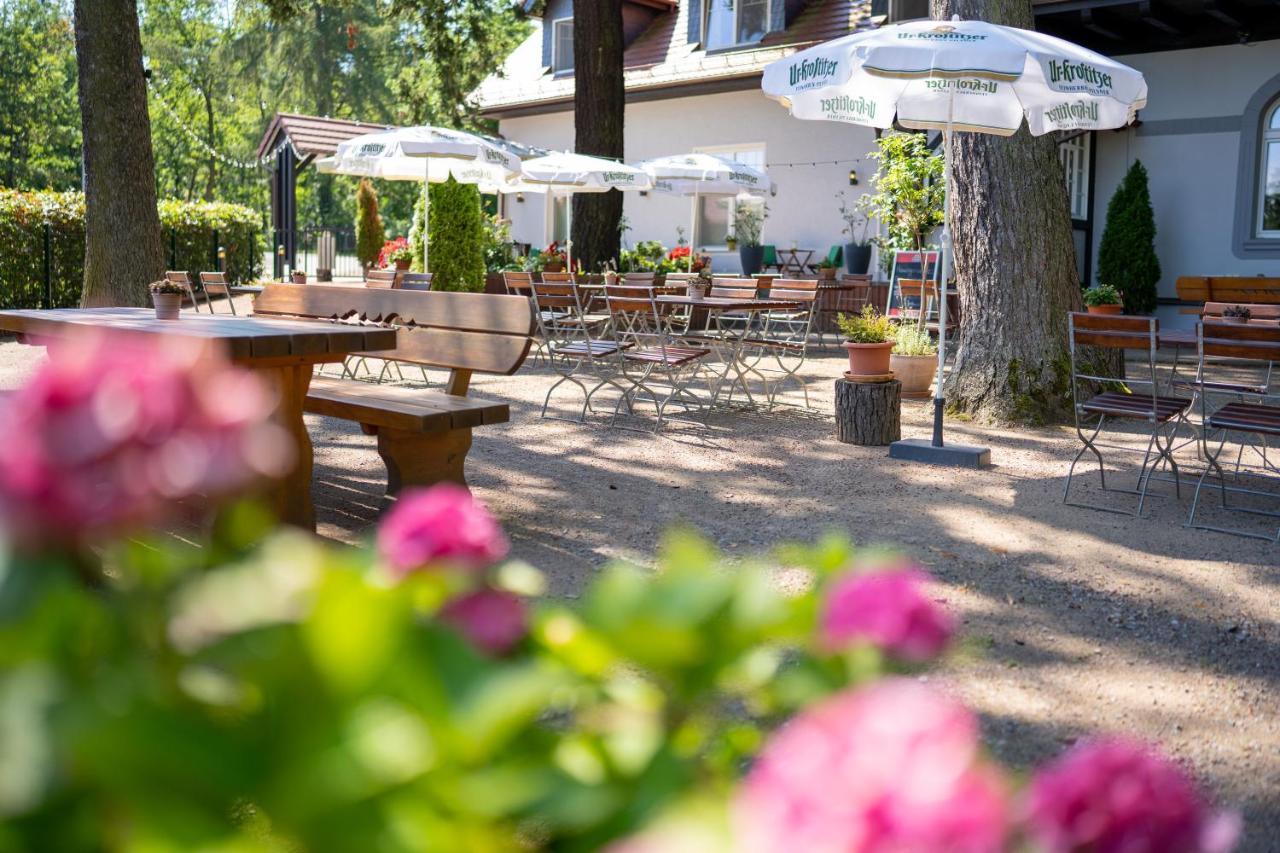 Hotel Zur Waldhufe Doberlug-Kirchhain Exterior photo